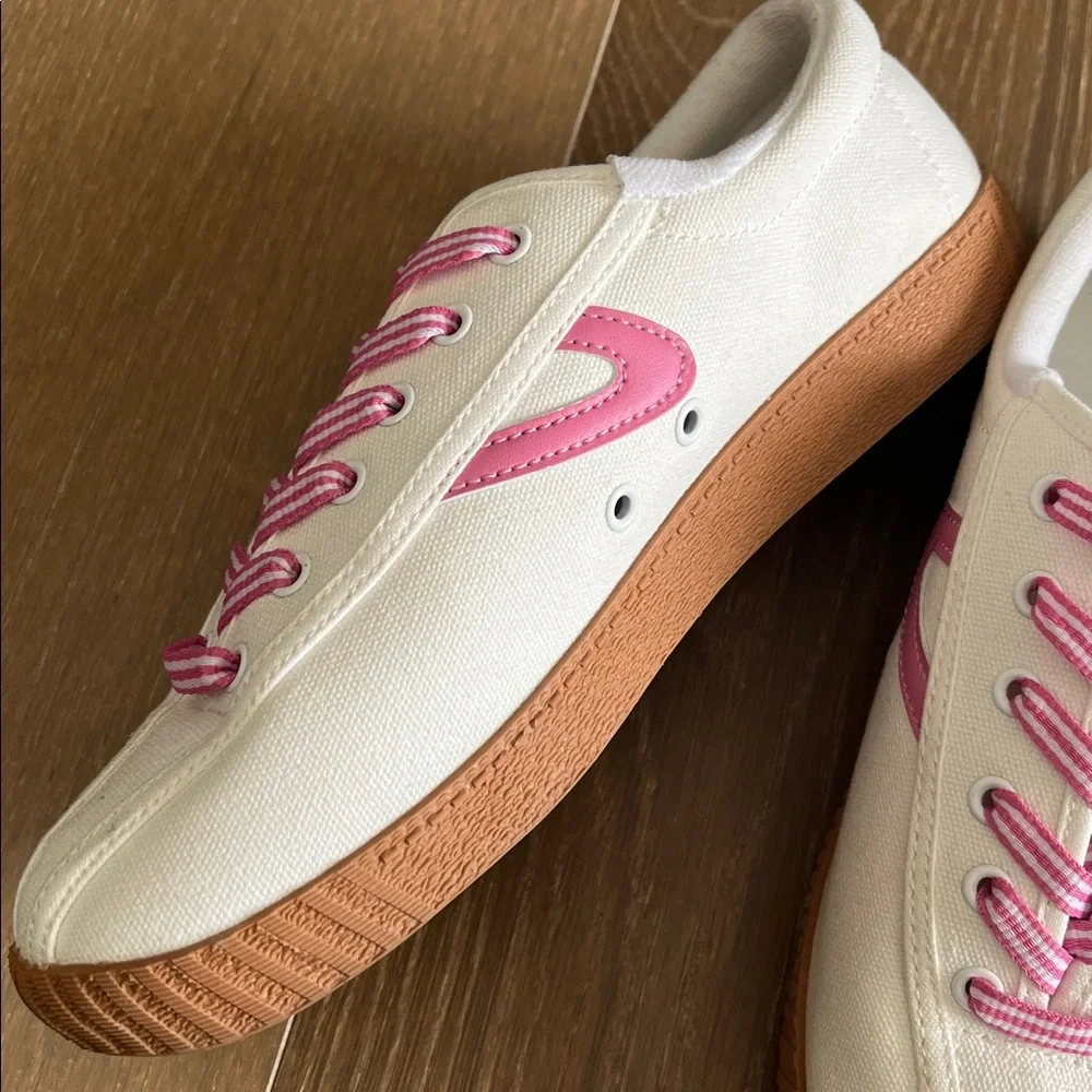 Tretorn Cream and Pink Canvas Sneakers size 8